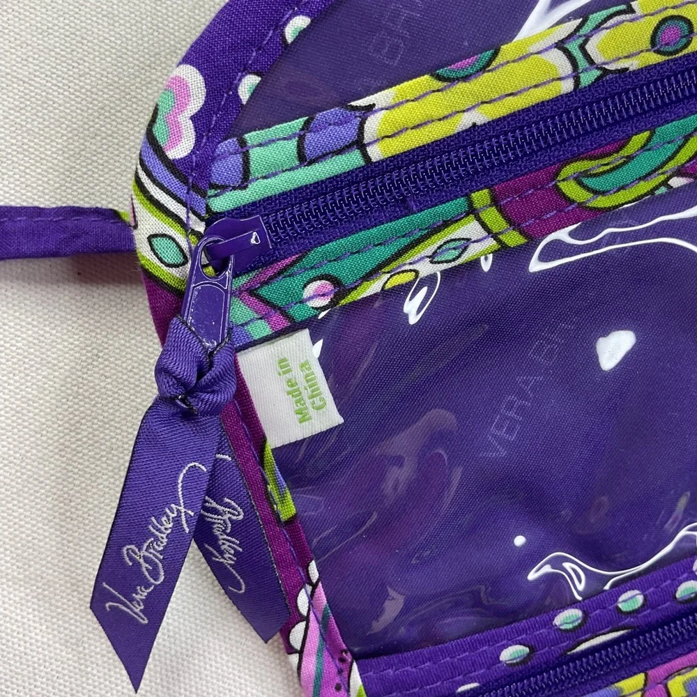 Vera Bradley Hanging Travel Organizer Purple Green Paisley Quilted Toiletry Bag